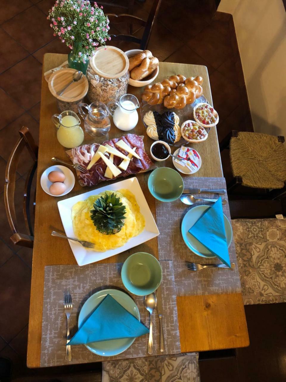 مبيت وإفطار Gambarogno Al Grottino المظهر الخارجي الصورة